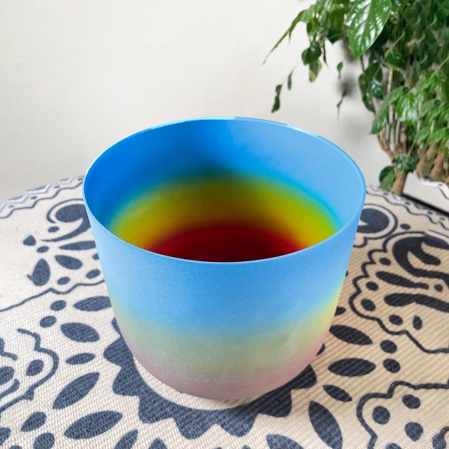 Hye-eun 8 inch Rainbow G Note Quartz Crystal Singing Bowl 432hz Throat Chakra Tuned Bowl for Healing